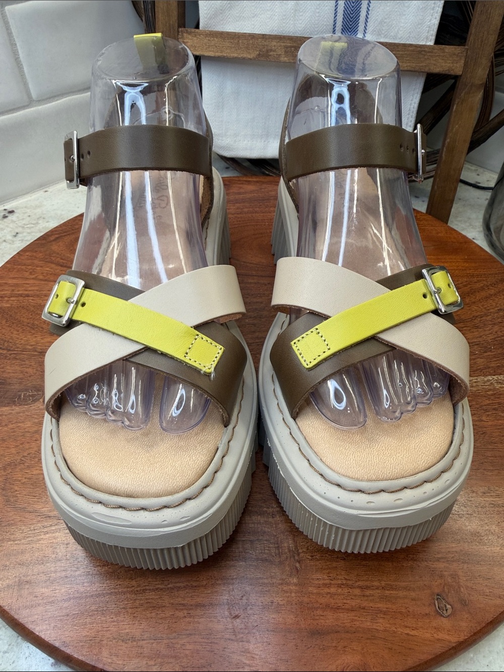 Carlo Pera Olive & Cream Platform Leather Strap Sandals with Yellow Accent- NWOT